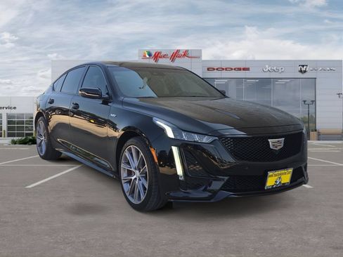 Used 2023 Cadillac CT5 V w/ Platinum Package AWD/4WD image 7