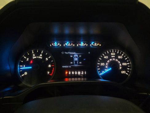 Used 2015 Ford F150 XLT w/ Equipment Group 301A Mid image 23