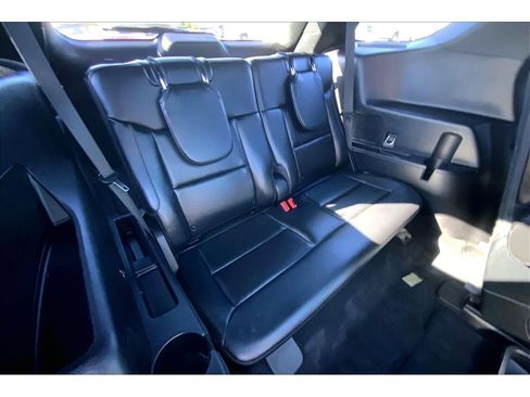 Used 2020 Ford Explorer Limited AWD/4WD image 30