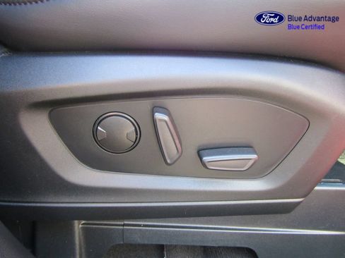 Certified 2024 Ford Explorer XLT w/ Equipment Group 202A AWD/4WD image 41
