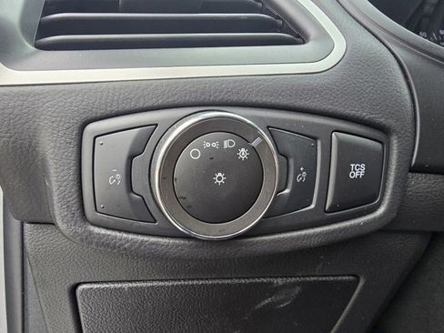 Used 2023 Ford Edge SEL image 24