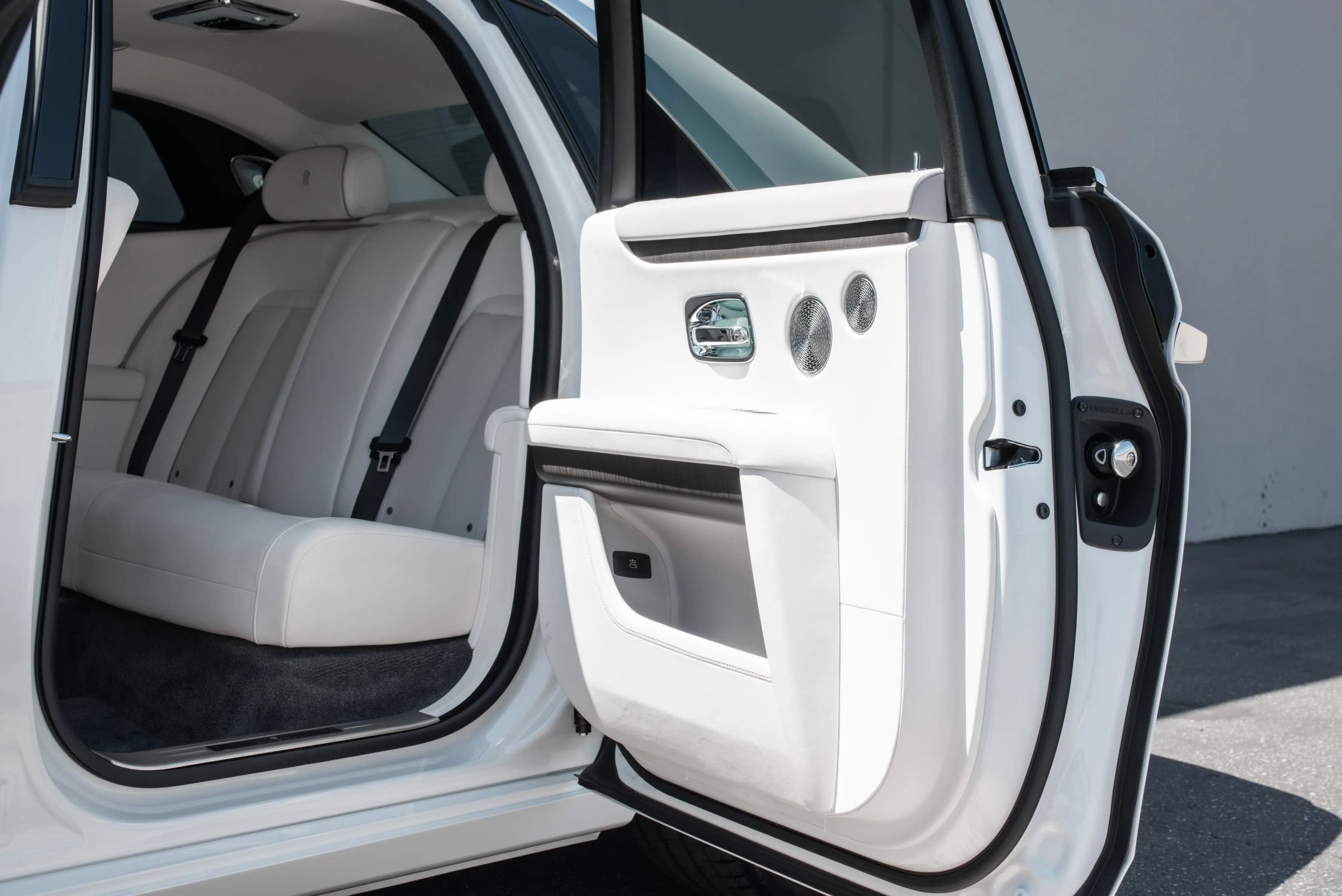 Used 2021 Rolls-Royce Ghost AWD/4WD image 27