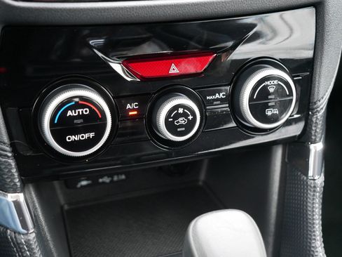 Used 2024 Subaru Forester Premium image 23