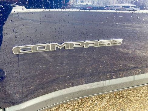 Used 2020 Jeep Compass Limited image 30