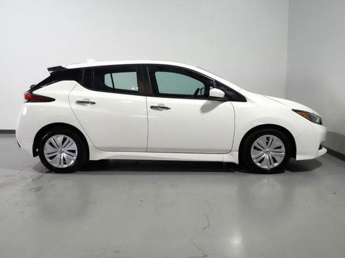 Used 2021 Nissan Leaf S w/ S Charge Package FWD image 4