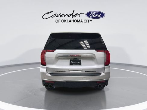 Used 2023 GMC Yukon Denali w/ Denali Reserve Package AWD/4WD image 7