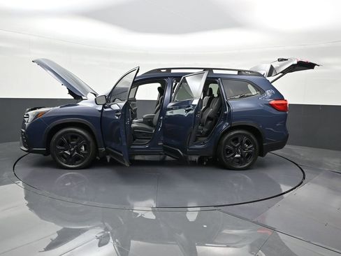 Used 2023 Subaru Ascent Onyx Edition image 34