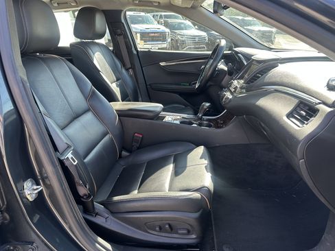 Used 2015 Chevrolet Impala LTZ image 10
