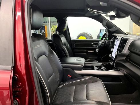 Used 2023 RAM 1500 Laramie AWD/4WD image 11