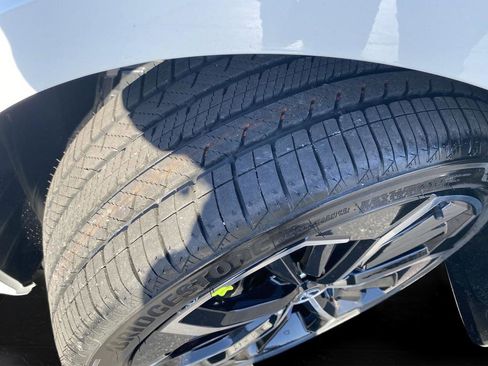 New 2025 Nissan Altima 2.5 SR w/ SR Premium Package image 35