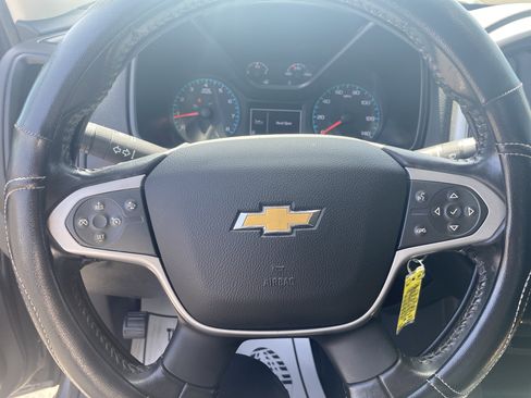 Used 2021 Chevrolet Colorado LT w/ Fleet Safety Package RWD image 10