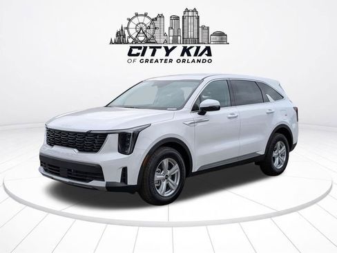 New 2026 Kia Sorento LX FWD image 2