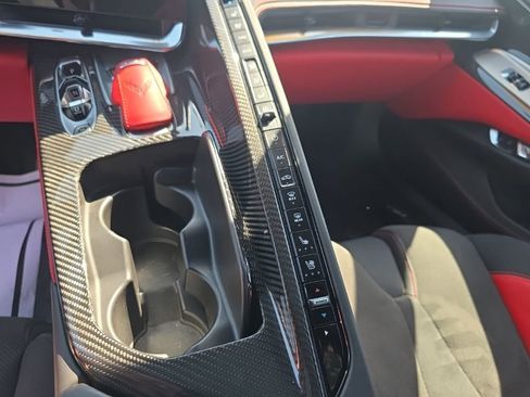 Used 2024 Chevrolet Corvette Z06 RWD image 7