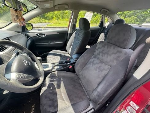 Used 2013 Nissan Sentra SV FWD image 13