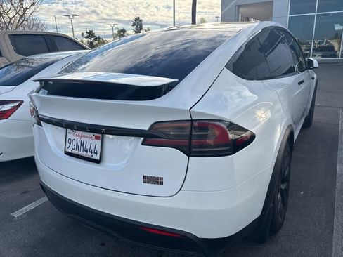 Used 2023 Tesla Model X Plaid image 5