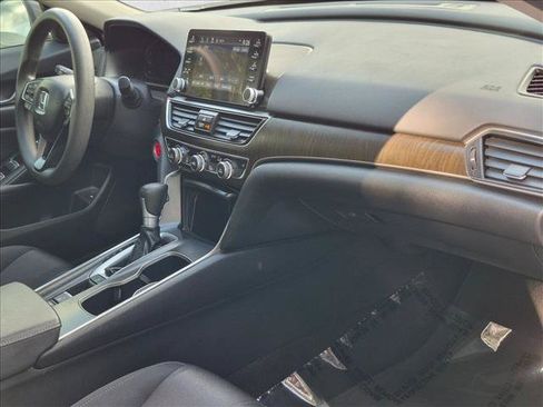 Used 2019 Honda Accord EX image 20