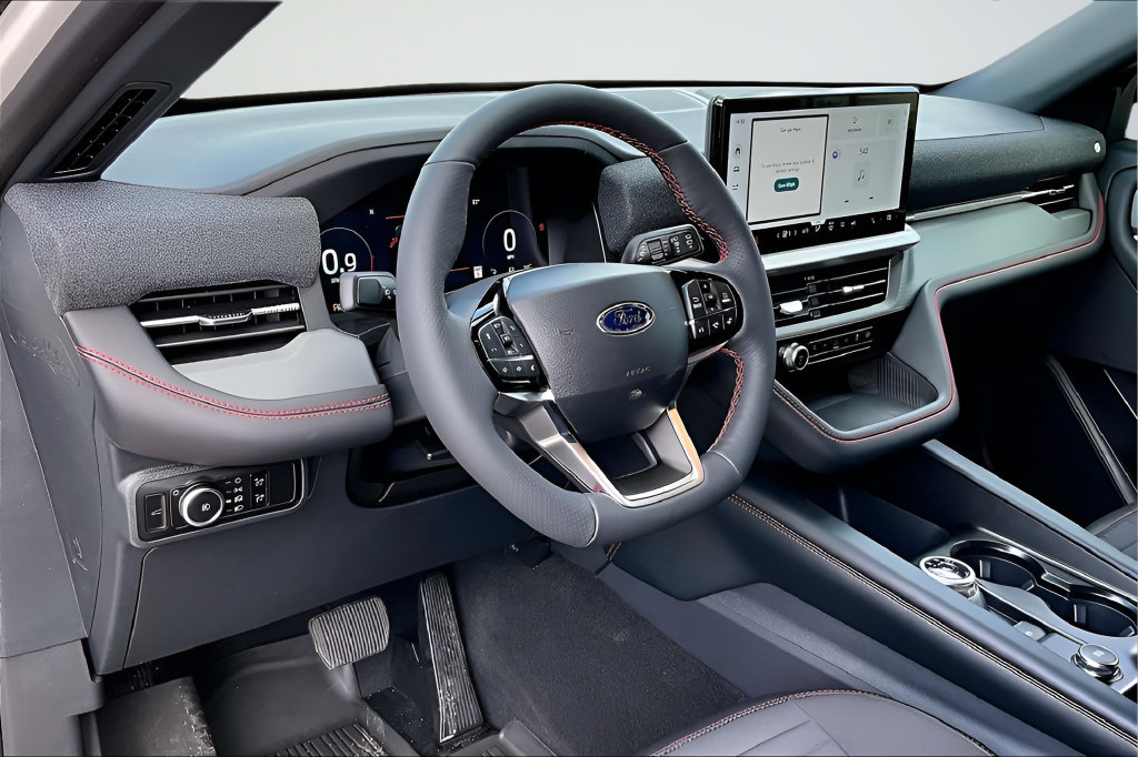 New 2026 Ford Explorer ST-Line w/ Premium Package RWD image 7