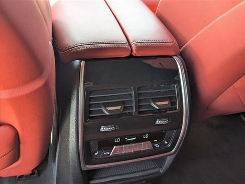 Used 2023 BMW XM AWD/4WD image 17