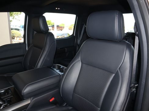 Certified 2025 Ford F150 Lariat w/ FX4 Off-Road Package AWD/4WD image 35