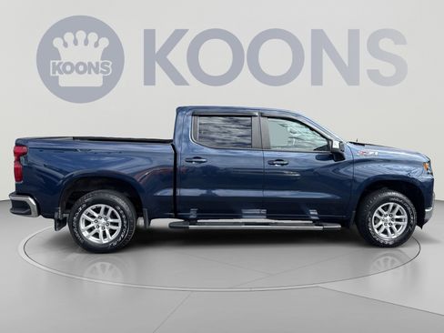 Used 2022 Chevrolet Silverado 1500 LT AWD/4WD image 12