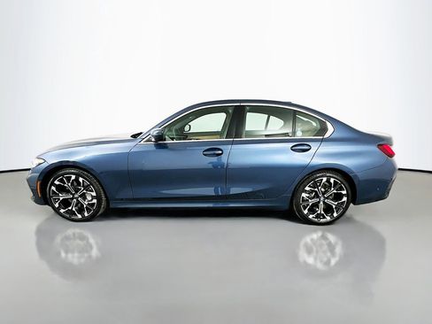 Used 2025 BMW 330i Sedan w/ Premium Package RWD image 8
