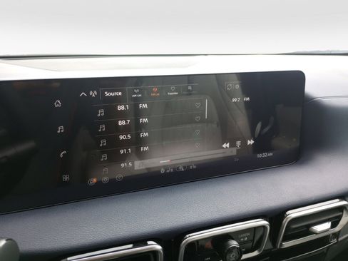 New 2026 Nissan Sentra SL w/ Floor Mat Package FWD image 16
