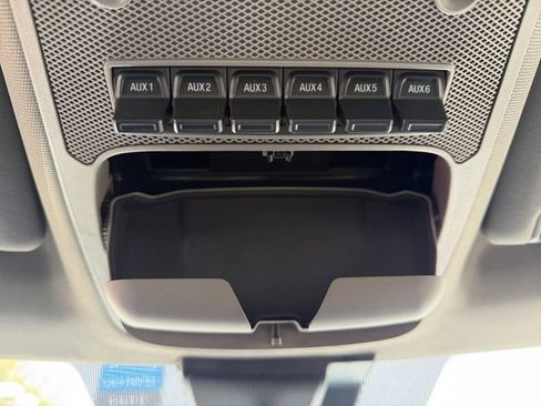Used 2021 Ford F550 4x4 Crew Cab Super Duty image 29