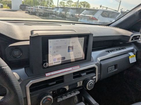 New 2026 Toyota Tacoma SR5 AWD/4WD image 21