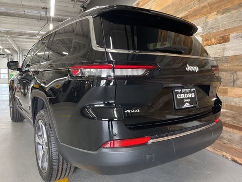 New 2025 Jeep Grand Cherokee L Limited image 21