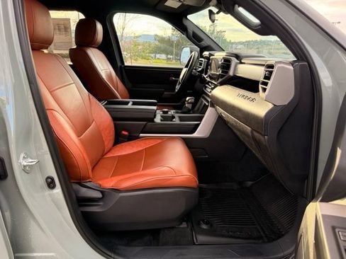 Used 2025 Toyota Tundra SR5 w/ SR5 Convenience Package AWD/4WD image 29