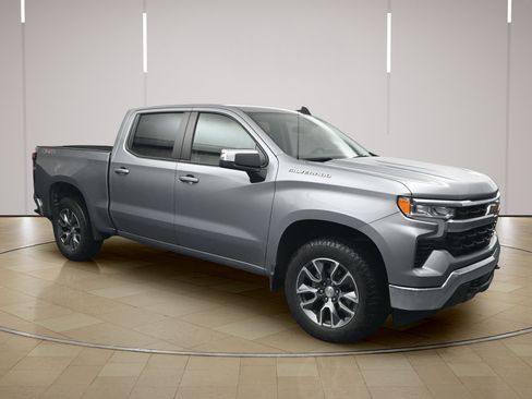 Used 2024 Chevrolet Silverado 1500 LT AWD/4WD image 1