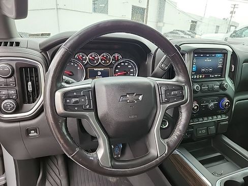 Used 2020 Chevrolet Silverado 1500 RST AWD/4WD image 13