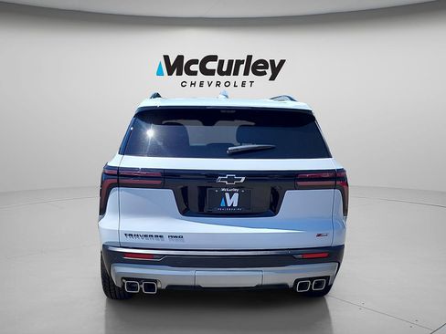 Used 2026 Chevrolet Traverse Z71 w/ Driver Confidence Package AWD/4WD image 6