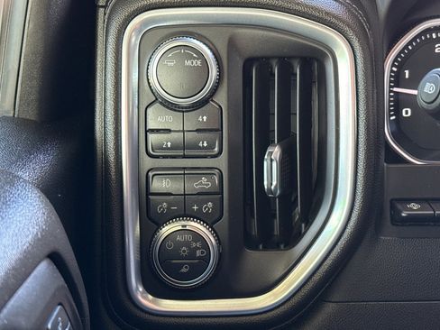 Used 2022 GMC Sierra 2500 Denali w/ Denali Ultimate Package image 35