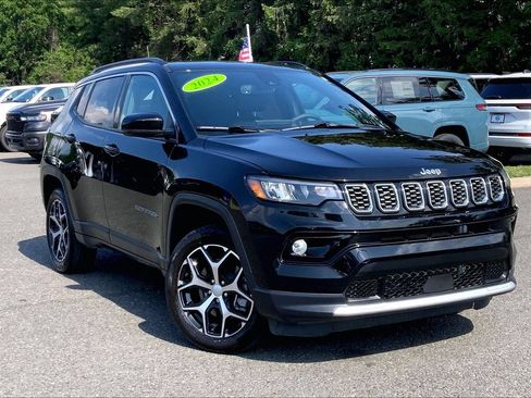 Certified 2024 Jeep Compass Limited w/ Sun and Sound Group AWD/4WD image 2