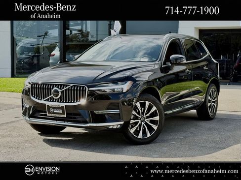 Used 2023 Volvo XC60 B5 Plus FWD image 1