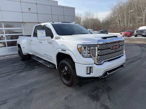Used 2022 GMC Sierra 3500 Denali w/ Denali Ultimate Package image 32