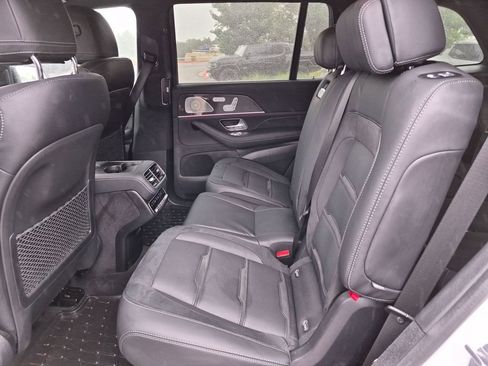 Used 2024 Mercedes-Benz GLS 63 AMG 4MATIC image 36