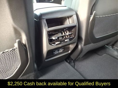 New 2025 Jeep Grand Cherokee Laredo image 11