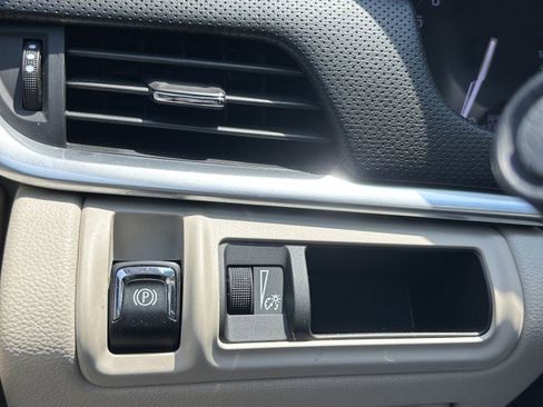 Used 2019 Cadillac XTS Luxury FWD image 22