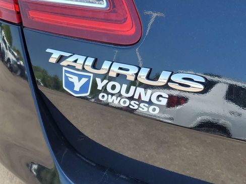 Used 2016 Ford Taurus SEL w/ Equipment Group 201A FWD image 27