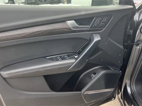 Used 2020 Audi Q5 Prestige image 11
