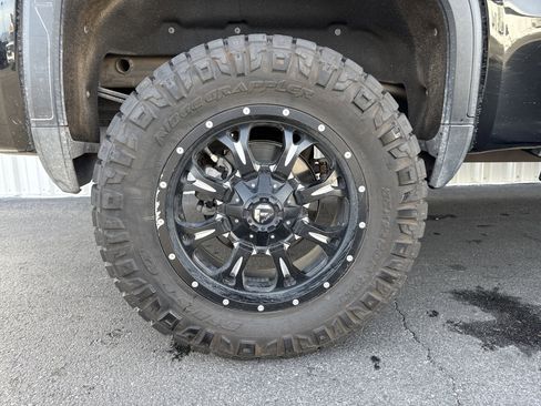 Used 2020 GMC Sierra 1500 AT4 w/ AT4 Premium Package image 31