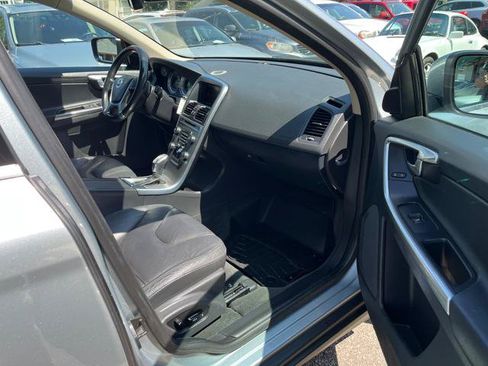Used 2013 Volvo XC60 3.2 FWD image 16