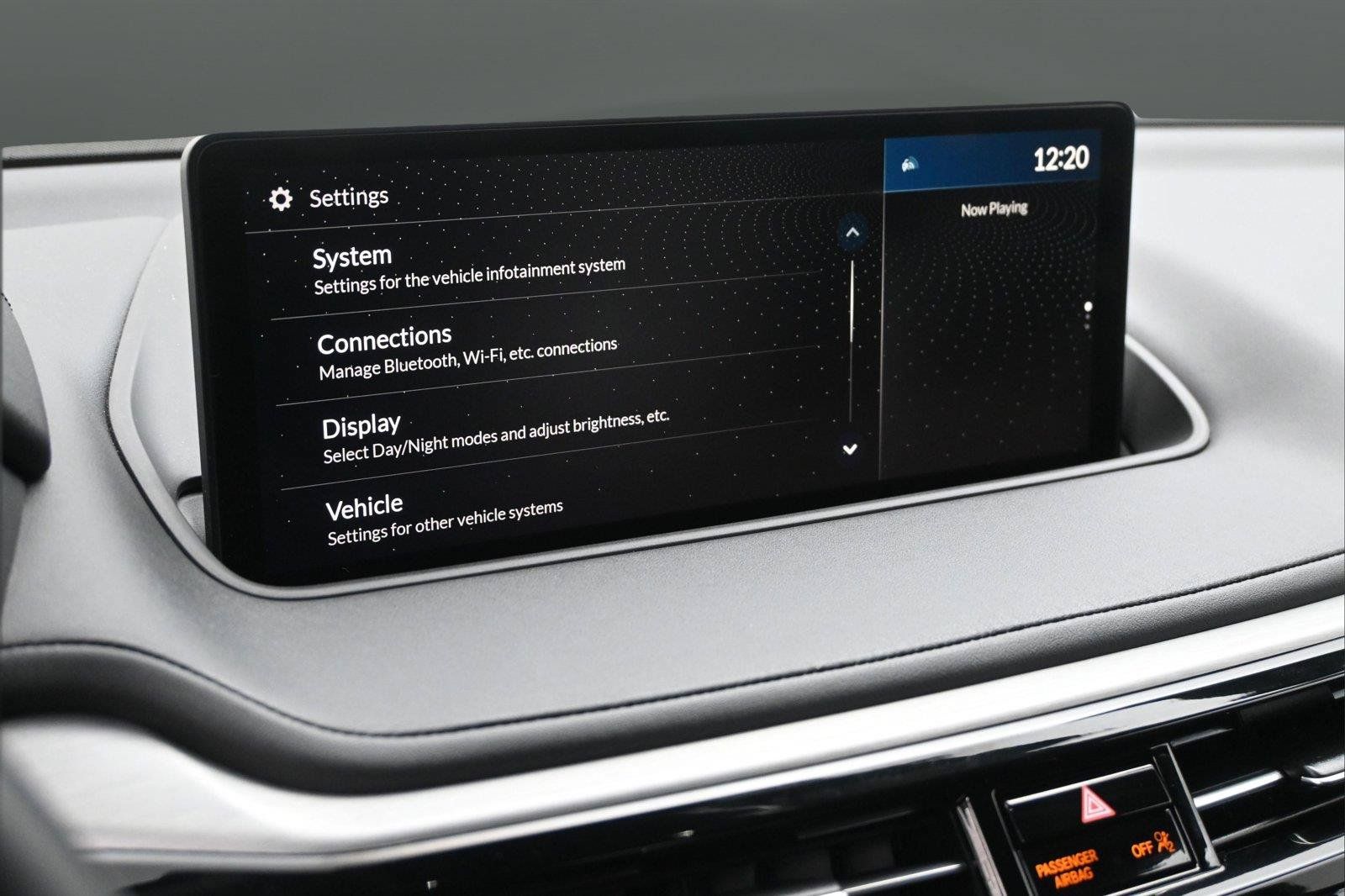 Certified 2023 Acura MDX w/ Technology Package AWD/4WD image 4