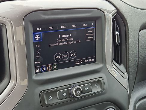 Used 2022 Chevrolet Silverado 1500 Custom AWD/4WD image 19
