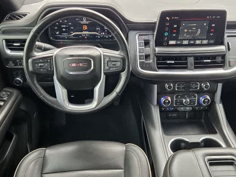 Used 2022 GMC Yukon XL SLT w/ SLT Premium Package AWD/4WD image 14