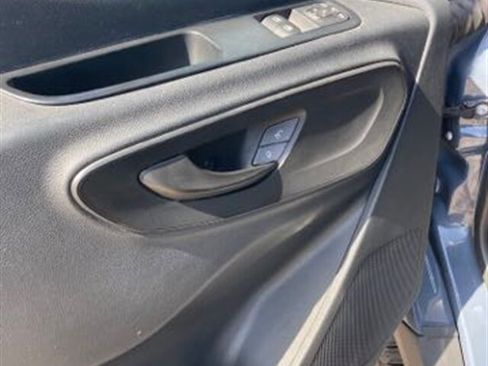 Used 2019 Mercedes-Benz Sprinter 144 image 7