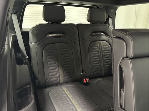 Used 2025 Rivian R1S Adventure image 24