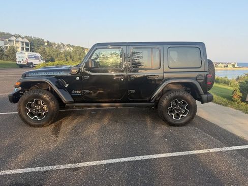 Used 2023 Jeep Wrangler Unlimited Rubicon 4xe w/ Steel Bumper Group AWD/4WD image 6
